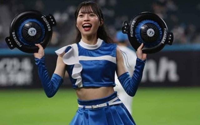 きつねに続く新ダンスが人気沸騰中　注目グッズ「成吉思汗バリン」はなぜ生まれた？