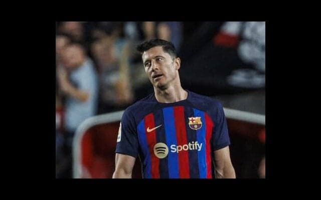 バルサ、リーガ優勝目前の憂鬱 シャビ監督のもとメッシ復帰説が流れ、生え抜き選手が散っていく