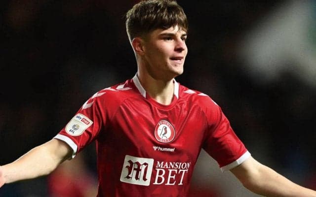 リバプールやブライトン、2部リーグで躍動する19歳アレックス・スコットに関心か