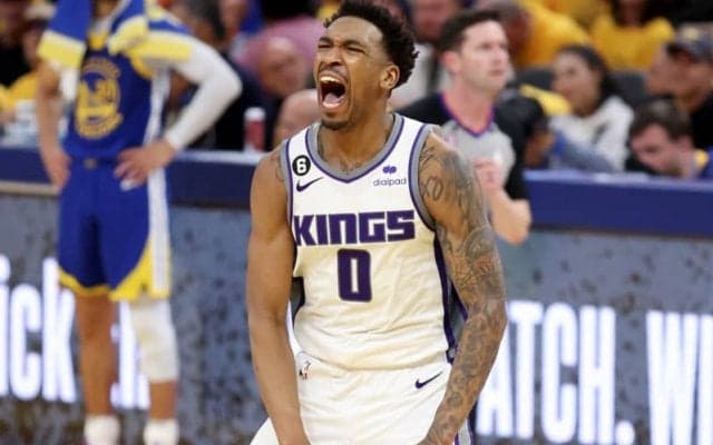 モンク、フォックスコンビが54得点でウォリアーズ圧倒…キングスがシリーズをタイに