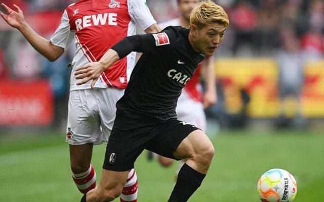 「ここで飛び込めるのか！」「ストライカーの動き」堂安律がブンデス今季7ゴール目！ ダイビングヘッドでチームを勝利に導きCLへ前進