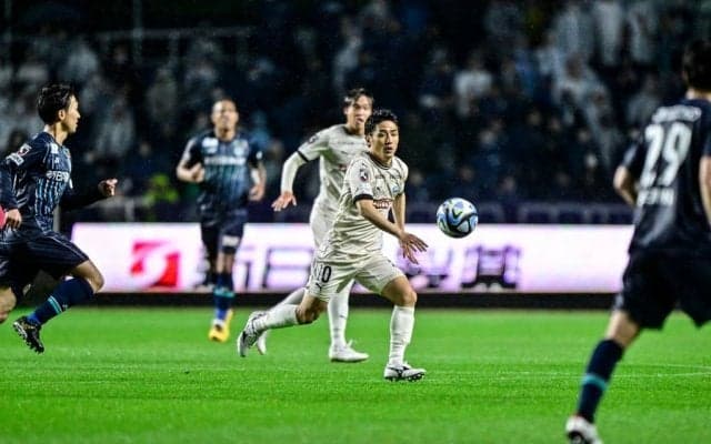 「博多の森の奇跡」川崎MF大島僚太が福岡戦後の「まさかの行動」でサポーターを驚かせる！ 歴史的瞬間をクラブが映像で公開