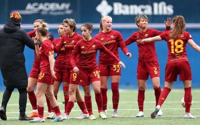 なでしこ南萌華所属のローマ女子が初優勝！女子セリエA、スーペル・コッパ制覇で国内3冠にも王手