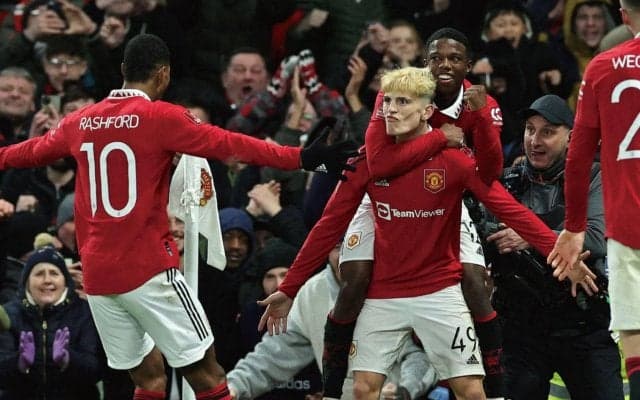 ガルナチョはC・ロナウドの足跡を辿りたい？　契約延長直後に「7番のシャツを贈るべき」という投稿に…