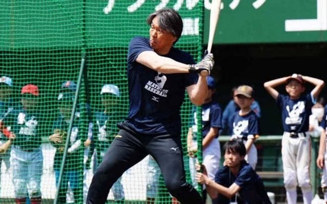 48歳の松井秀喜氏が「変わらぬ美しいスイング」　豪快打球に驚愕「もう10年なのか」
