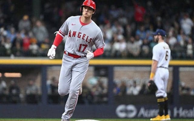 【MLB】大谷翔平の6.98秒弾に同僚脱帽　驚異の高弾道にうっとり「感心させられた」