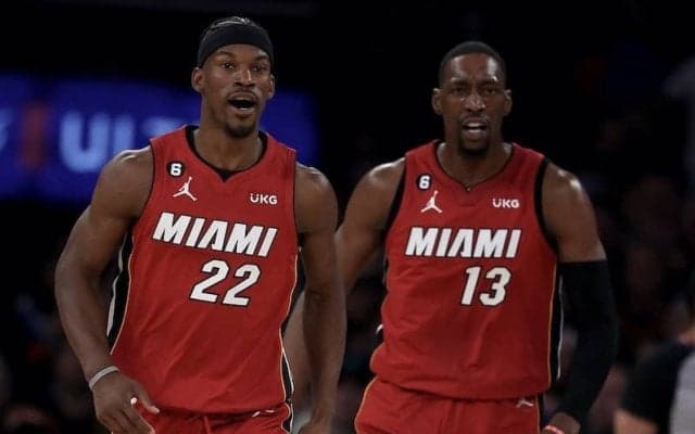 ヒートが敵地でニックスを撃破…バトラーがダブルダブルの活躍でシリーズ初戦に白星