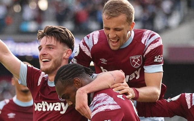 ウェストハムがソウチェク売却を視野に…相棒ライスとのW流出も？