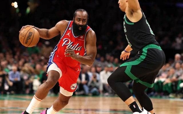 エンビードを欠いたシクサーズ、セルティックスとの初戦を制す…ハーデンが45得点の大暴れ