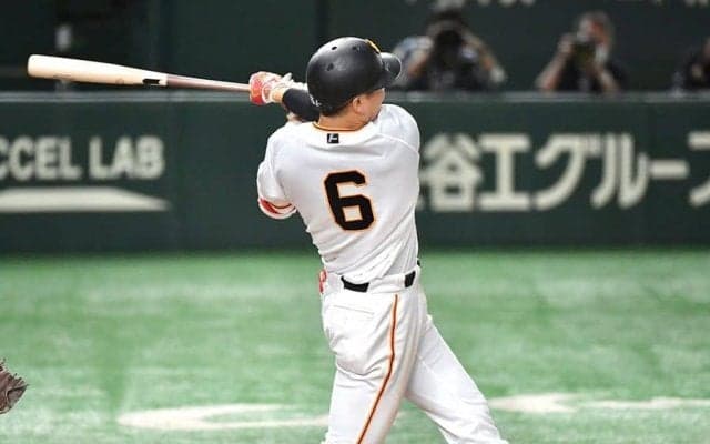 坂本勇人が通算二塁打でミスター超え　歴代単独8位の419本…痛烈打球に場内騒然