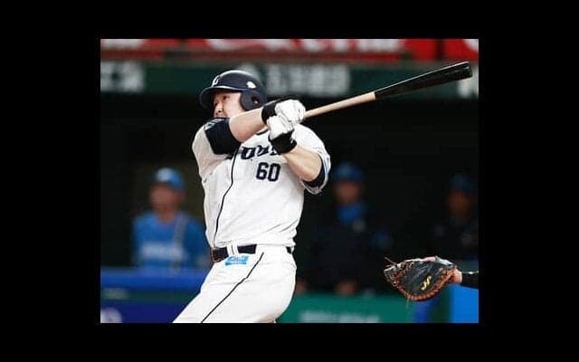 プロ22年目、西武・中村剛也を突き動かす「もうちょっと野球がうまくなりたい」の思い