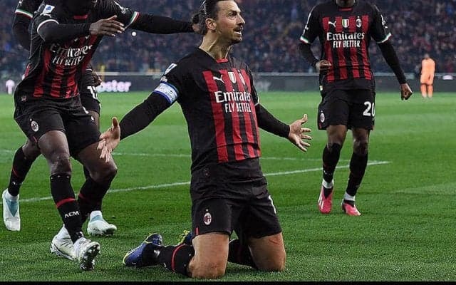 イブラヒモビッチは来季モンツァで現役続行か？　友人2人の存在もあって口頭合意の模様