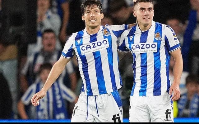 「ここでとても快適」、ソシエダの魔術師ダビド・シルバが1年の契約延長！