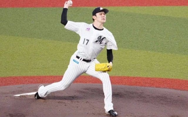 佐々木朗希、5回まで無安打投球で降板　強風味方に12K…両リーグ最速の50奪三振に到達
