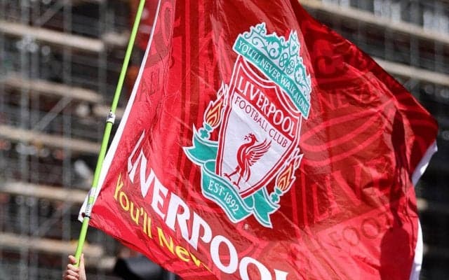 「本当に好きなやつ」「原点回帰」リバプールが新シーズンのユニフォームを発表！ 70年代にインスパイアされたレトロでシンプルなデザインに