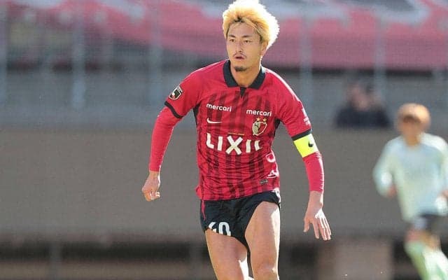 「何回でも見られる」「カッコ良すぎて震えた」鹿島FW鈴木優磨が最悪のピッチコンディションで見せたスーパードリブル！ かつてのピクシーを再現「鹿島の妖精」「最高すぎる」