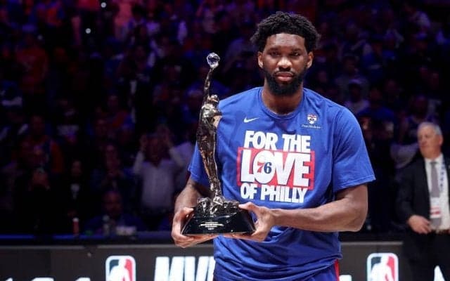 今季のオールルーキーチームやオールディフェンシブチーム、オールNBAチームが今週発表