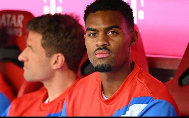 ベリンガム争奪戦で敗色濃厚のシティ、代替案はバイエルンのオランダ代表MFか