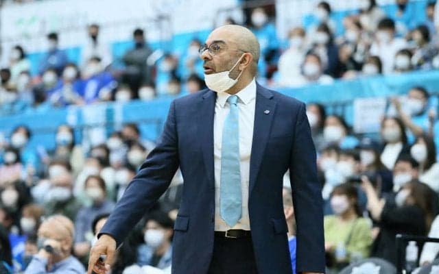 京都ハンナリーズ、ロイ・ラナHCが続投…就任1年目は22勝38敗