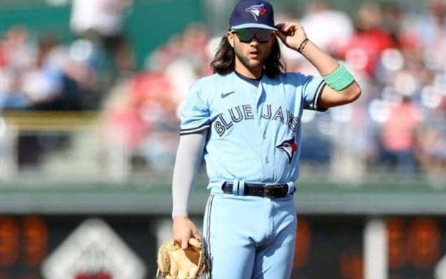 【MLB】一瞬で“地獄”行き…劇場守備にファン呆れ「最悪だよ」　好捕が台無し「何ということ」