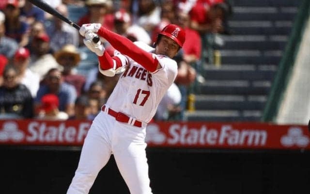 大谷翔平、意地の８号アーチも実らず　エ軍指揮官は「もっと点を取らなければ」と不満の声