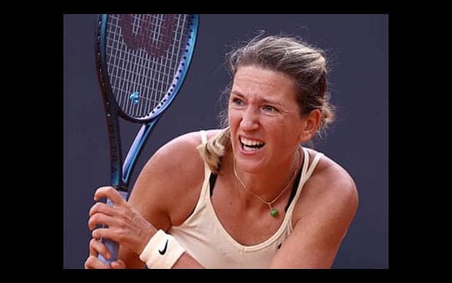 アザレンカ186勝で歴代1位に