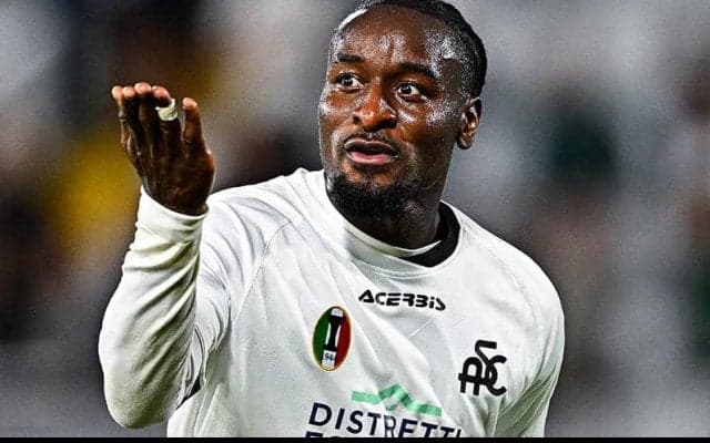 スペツィア、エースFWエヌゾラと2026年まで契約延長