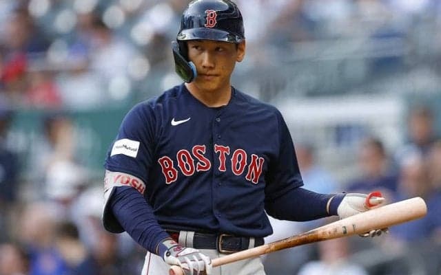 吉田正尚がMLBで”低迷”から”大活躍”に転じた「舞台裏」とは？米メディアが特集「手の位置を下げて成績を伸ばした」