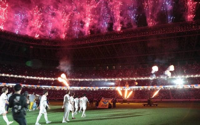 「これは素晴らしい」「これは観に行くべきだった」FC東京、5年ぶり勝利の“多摩川クラシコ”での演出が話題に