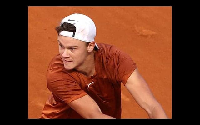  ルーネ 若手対決制し大会初白星 