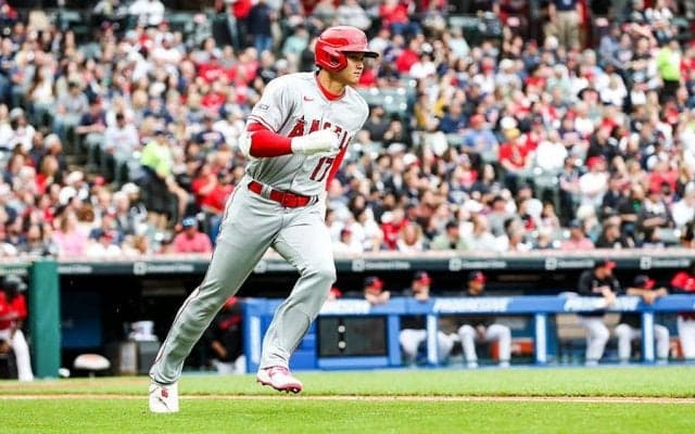 【MLB】大谷翔平、“悪球打ち”の適時二塁打にニヤリ　高め直球を左翼へ軽打…敵地どよめき