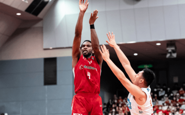 優勝筆頭の千葉JがCS初戦落とす…次戦の勝利誓うローは「まだ終わったわけではない」