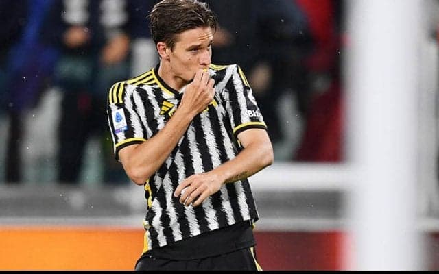 ガラスのポグバが再負傷…、ファジョーリの恩返し弾でユベントスがクレモネーゼを下し2位死守《セリエA》