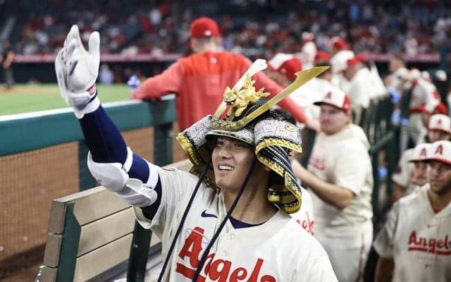 【MLB】大谷翔平少年4歳の“母子ツーショット写真”に「地球上で最高の野球選手を産んでくれてありがとう」の声