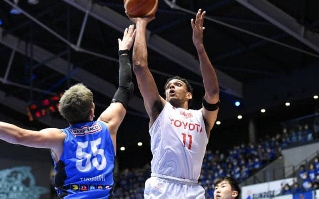 『Bリーグチャンピオンシップ』後半にビッグクォーターを作ったアルバルク東京が島根にリベンジ、勝負は運命の第3戦へ