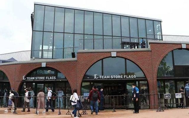 選手のこだわり詰まった「フェイスタオル」が大好評　【グッズショップ探訪～西武編】」