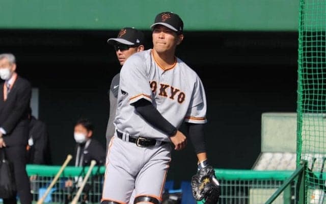 「打てる捕手」巨人・大城卓三に球界レジェンドＯＢから厳しい目が向けられる「理由」
