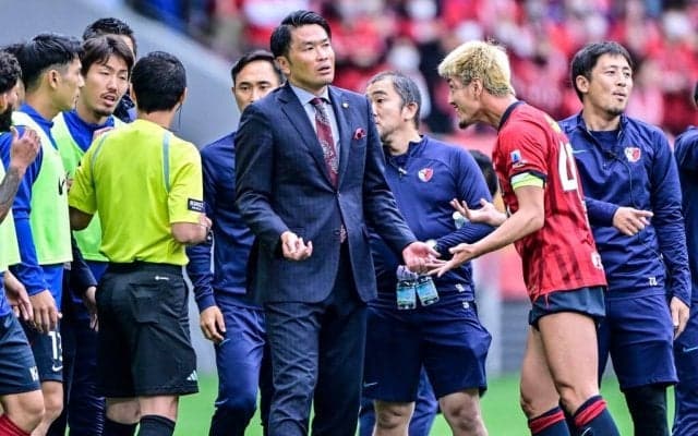 鹿島・岩政大樹監督が語った選手時代の「逆転優勝」と現在の違い【「30周年」Jリーグの進化の証】(2)