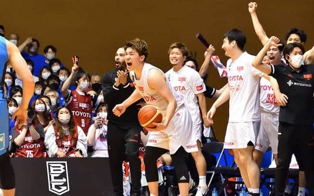 「本当にすごくうれしくて涙が出てきた」…昨シーズンの悔しさを自らのスコアで喜びに変えた安藤周人