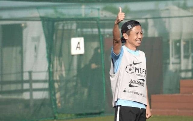 「僕が歌い始めると周りが歌い出し、最終的にスタジアム全体に…」GAKU-MCが日本代表ゴール裏での観戦にこだわる理由