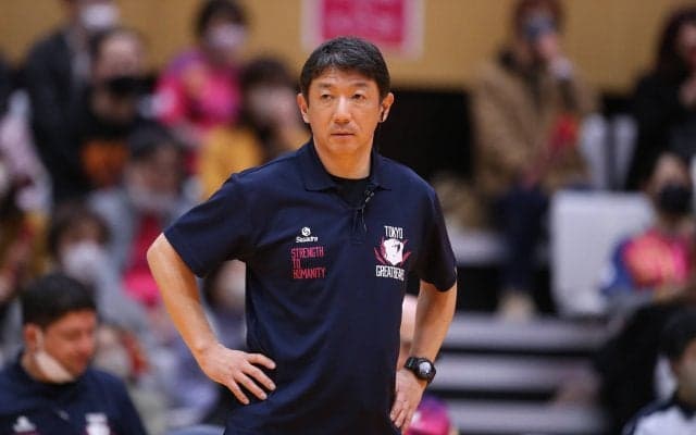 東京GB　真保綱一郎監督と張秉龍の退団を発表