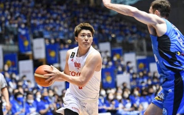 自身初のセミファイナルに向けて取材に応じた安藤周人「かなりいい準備ができている」
