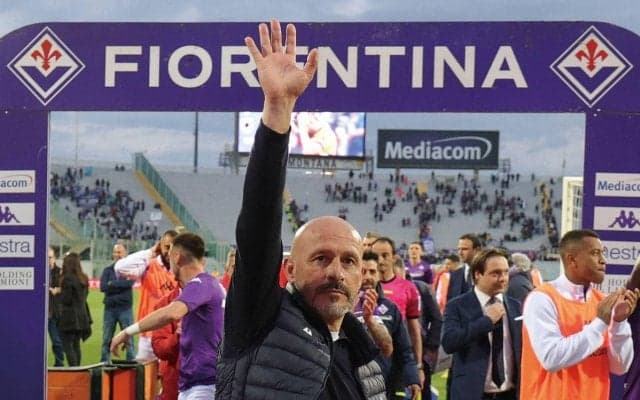 62年ぶりの欧州タイトル獲得へ！  フィオレンティーナがECL決勝進出…指揮官は歓喜 「信じられない」
