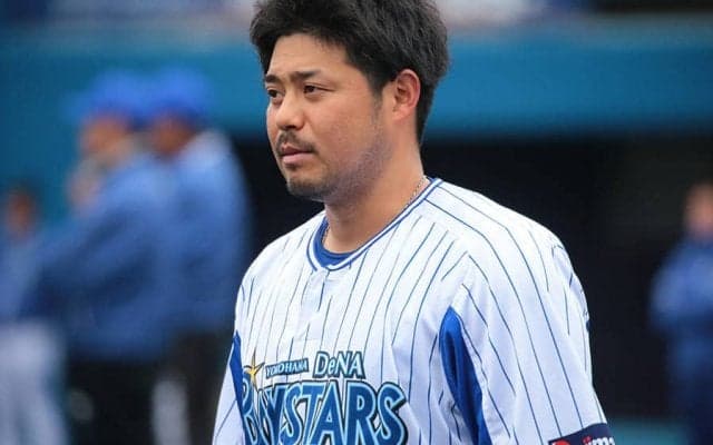 DeNA宮崎の死球でヤクルトと一触即発　選手もみ合いスタンド騒然…警告試合に