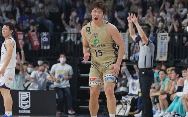 要所で得点を沈めた琉球が横浜BCを撃破…松脇圭志、今村佳太らシューター陣が躍動