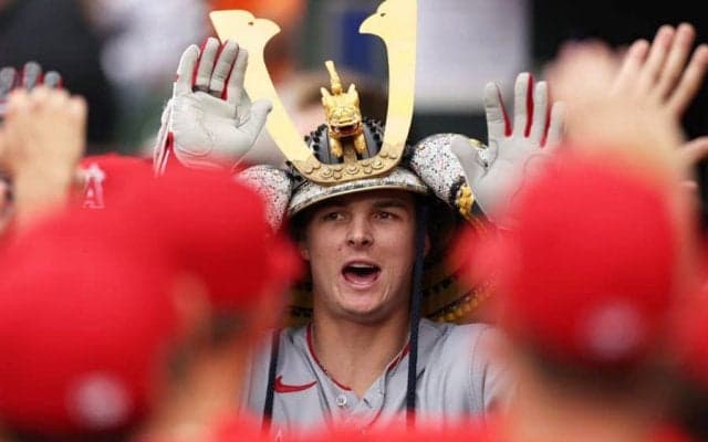 【MLB】大谷翔平が発案…“新儀式”のお返しは「イッペイに相談」　エ軍の全米ドラ1が覚醒か