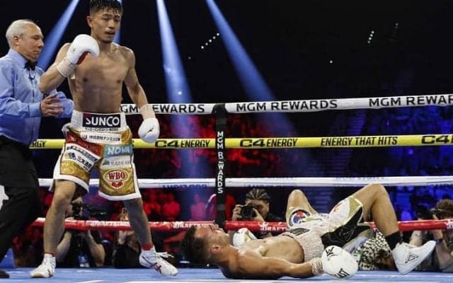 「壊滅的なノックアウト」中谷潤人、衝撃のKO！ “聖地”を沸かせた圧巻2階級制覇に米メディアも大絶賛「残酷だ」