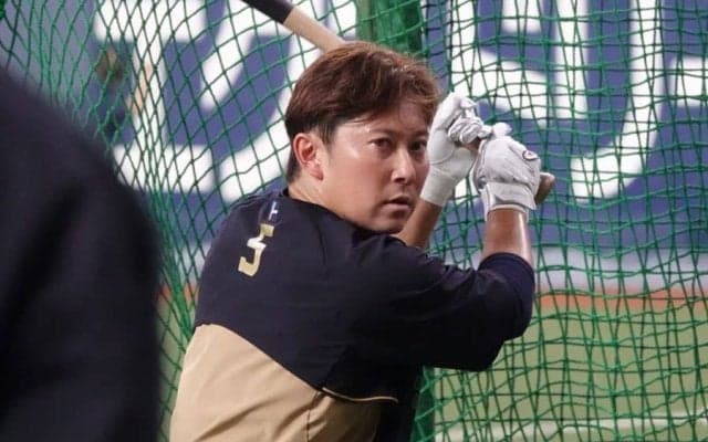 “元同僚”だらけの勝負を制したのは…？　昨季までの仲間がズラリ、粋なサプライズに涙