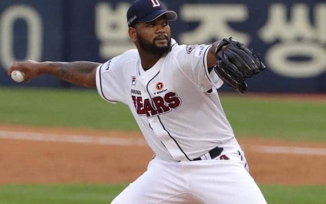 防御率は驚異の1点台　韓国に舞い戻った元阪神助っ人の躍動に地元メディアで皮肉の声「日本との差は埋められない」