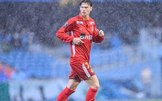 後半の逆襲を呼んだ名古屋の前半終盤のセットプレー【サッカーで前半と後半が「別物」になる理由】(1)